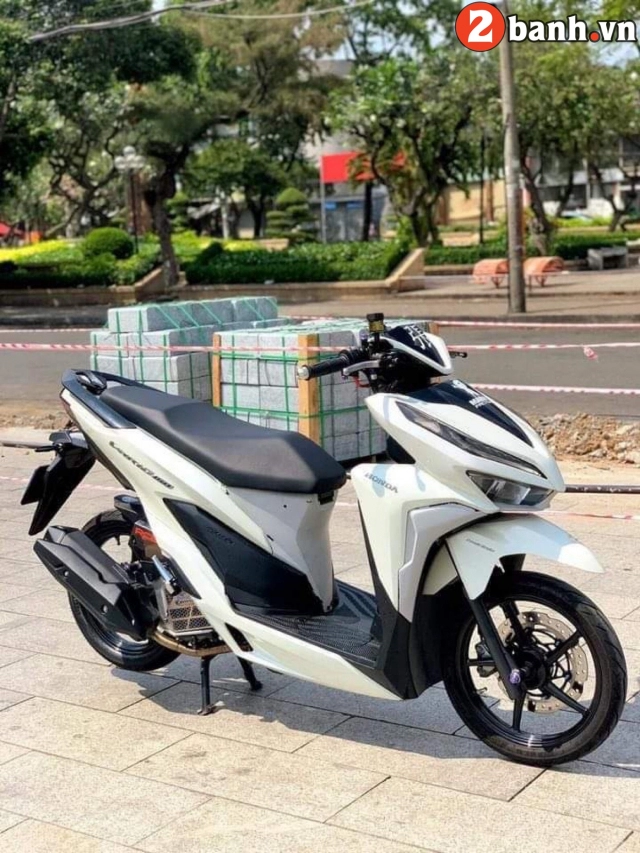 Vario độ lột xác với phong cách racing boy thứ thiệt