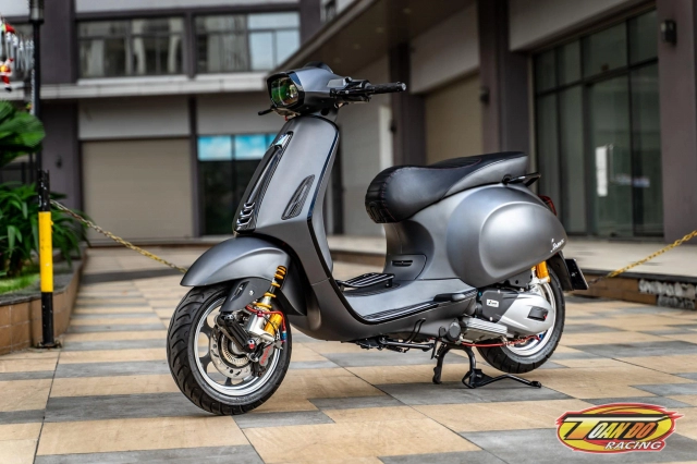 Vespa độ hóa siêu phẩm khi trang bị dàn đồ chơi đẳng cấp thế giới