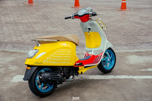 Vespa primavera bản giới hạn được hoàn thiện với dàn chân siêu khủng