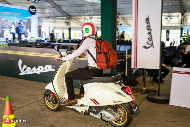 Vespa racing sixties ra mắt thị trường việt với giá từ 94 triệu