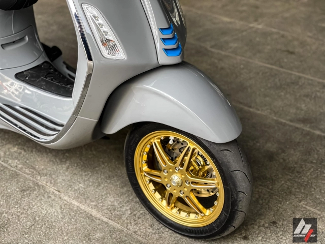 Vespa sprint độ sở hữu tứ quý 9 xịn sò