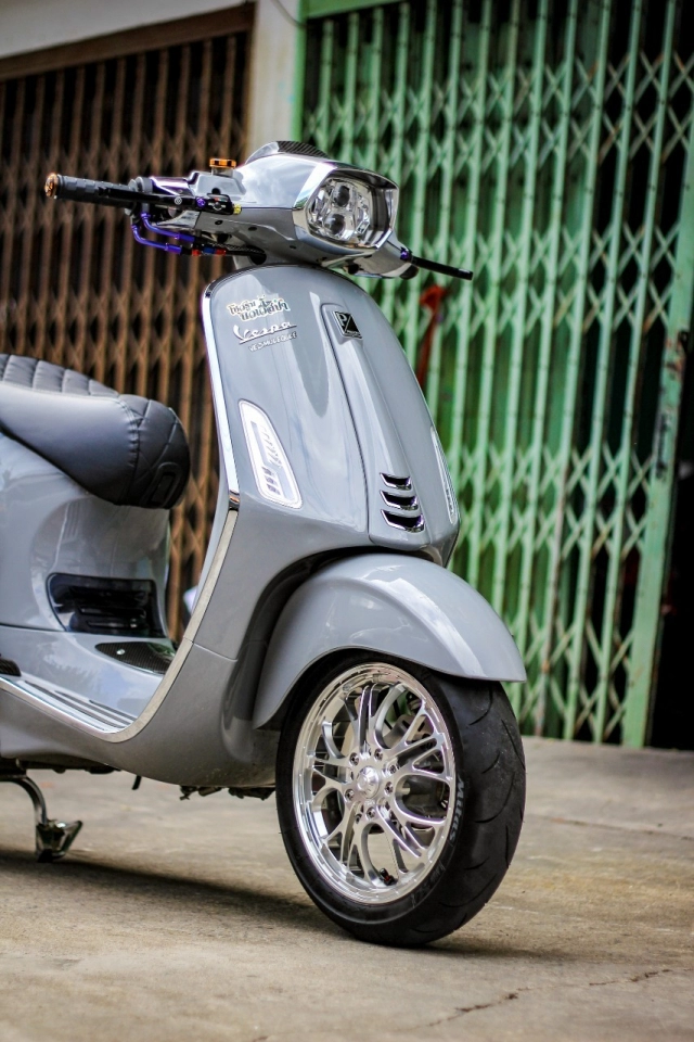 Vespa sprint sở hữu hàng loạt trang sức cao cấp gây mê người đọc