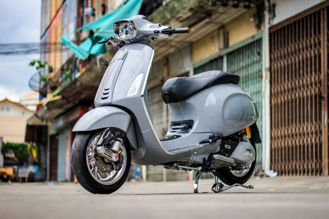 Vespa sprint sở hữu hàng loạt trang sức cao cấp gây mê người đọc