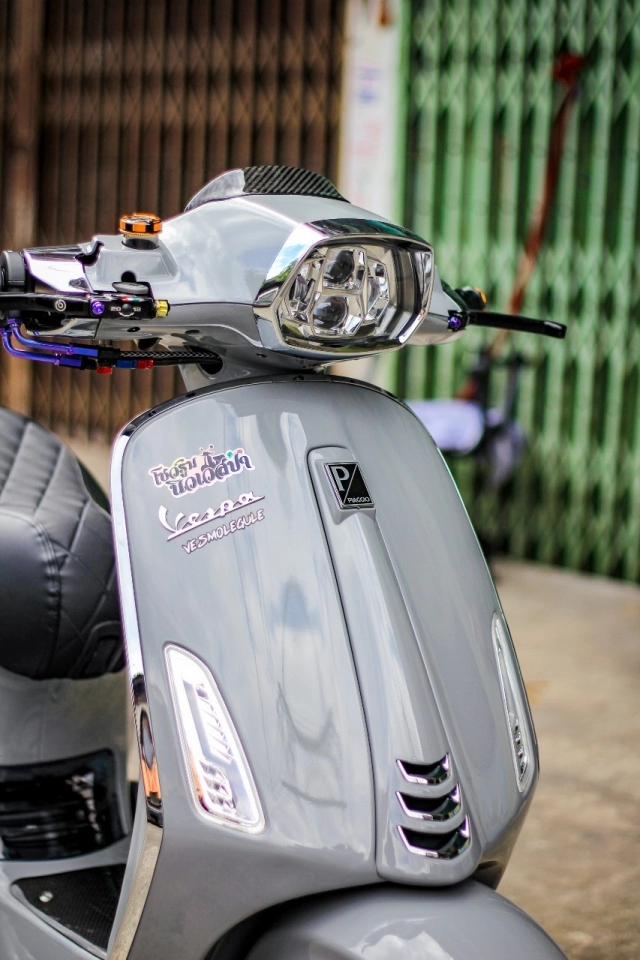 Vespa sprint sở hữu hàng loạt trang sức cao cấp gây mê người đọc