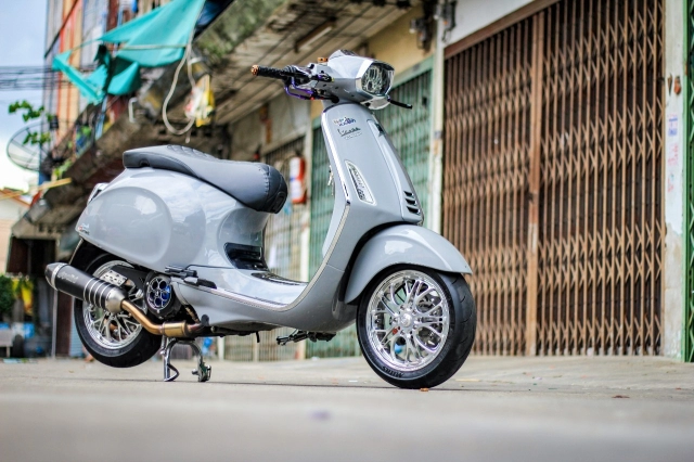 Vespa sprint sở hữu hàng loạt trang sức cao cấp gây mê người đọc