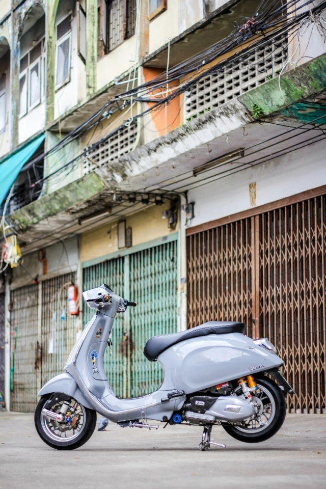 Vespa sprint sở hữu hàng loạt trang sức cao cấp gây mê người đọc