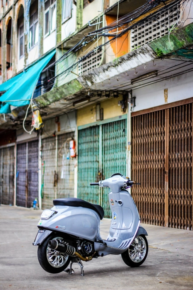 Vespa sprint sở hữu hàng loạt trang sức cao cấp gây mê người đọc