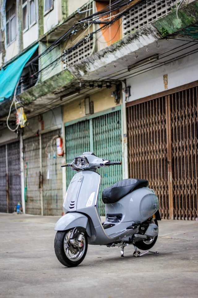 Vespa sprint sở hữu hàng loạt trang sức cao cấp gây mê người đọc