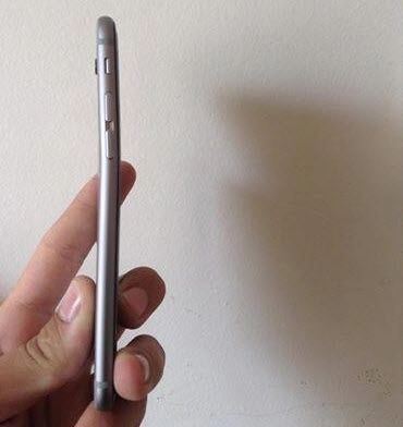 Video iphone 6 bẻ là cong