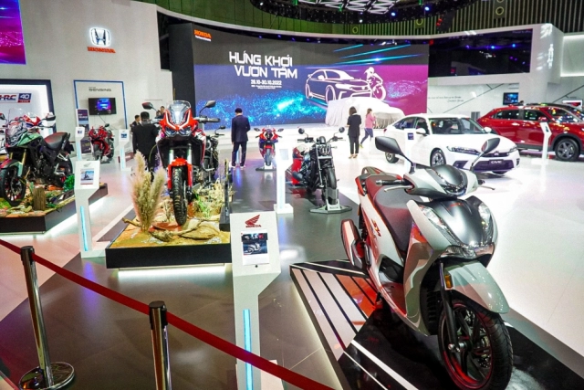 Vietnam motor show 2022 chính thức khai mạc với một loạt xe mới đình đám