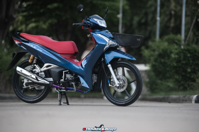 Wave 125 độ đầy nóng bỏng khi để lộ một loạt đồ chơi đỉnh