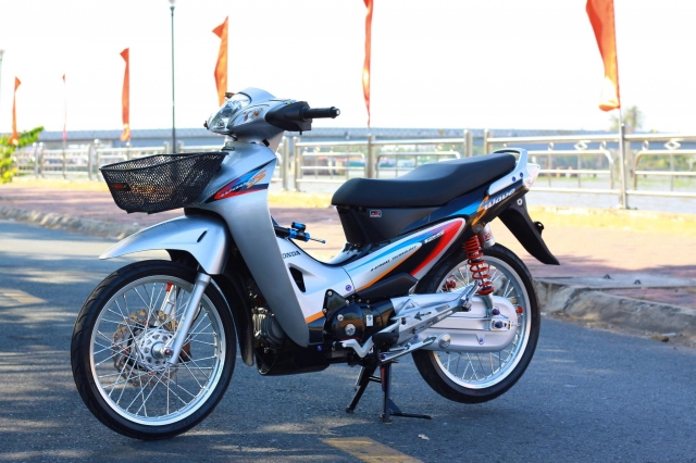 Wave 125 độ được biker việt chạm tay vào đẹp ngỡ ngàng