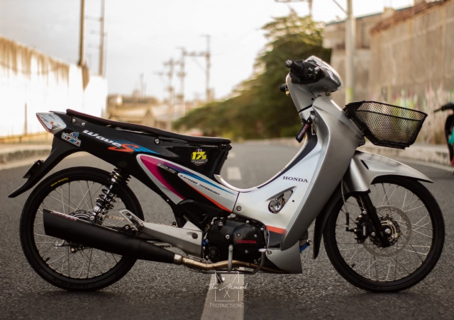 Wave 125 độ hạ lùn hết cỡ bạn đã thấy chưa