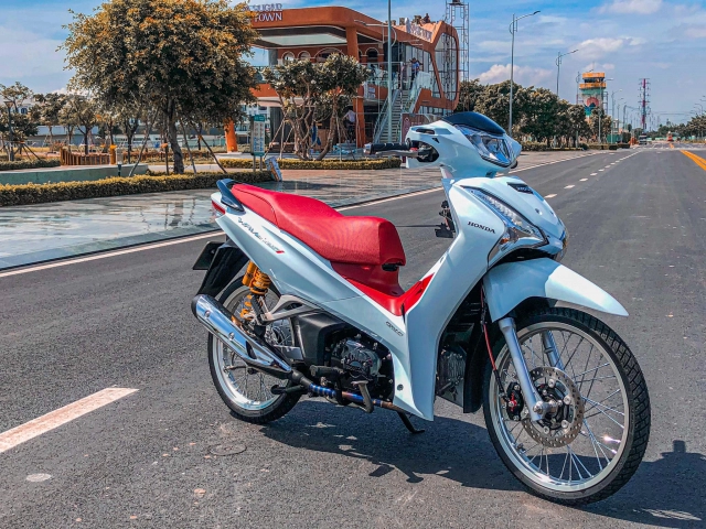 Wave 125 độ nhẹ nhàng nhưng đầy sức hút