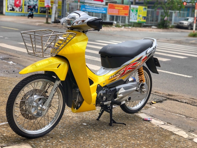 Wave 125 độ phong cách độc chiêu của tay chơi biên hòa