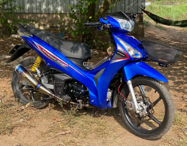 Wave 125 phiên bản cũ dọn thế này còn ai dám chê xấu