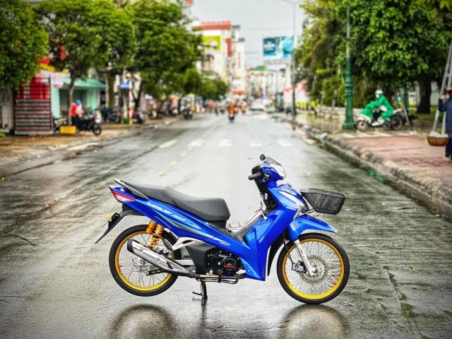 Wave 125i hoàn hảo trong dàn chân hoàng kim