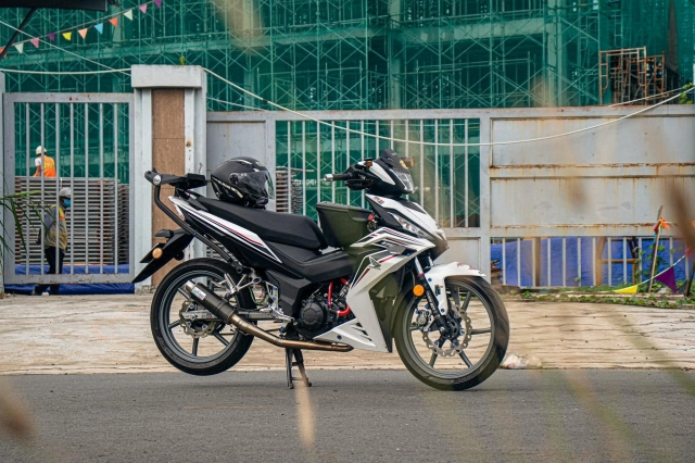 Winner 150 độ đúng bài với phong cách touring