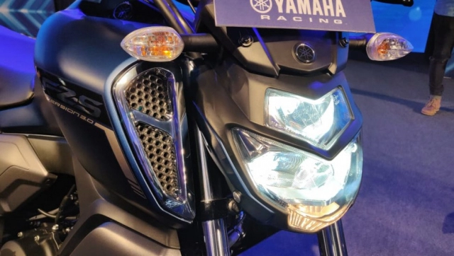 Yamaha fz v30 abs 