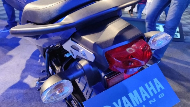 Yamaha fz v30 abs 