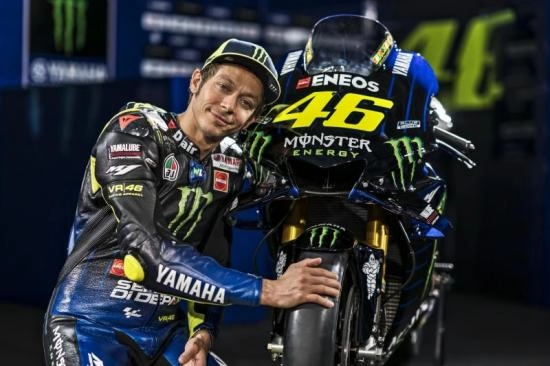 Yamaha m1 2019 monster energy quái vật mới của đội yamaha chính thức trình làng