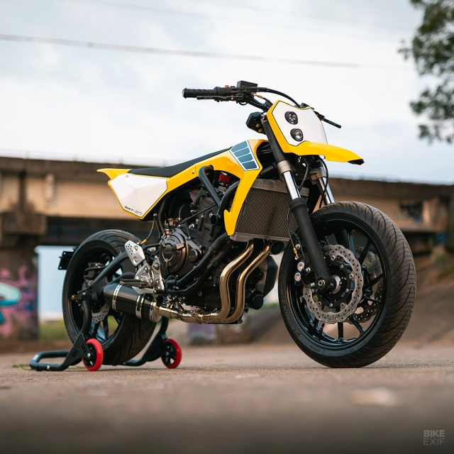 Yamaha mt-07 thay hình lột xác với phong cách supermoto từ queensland