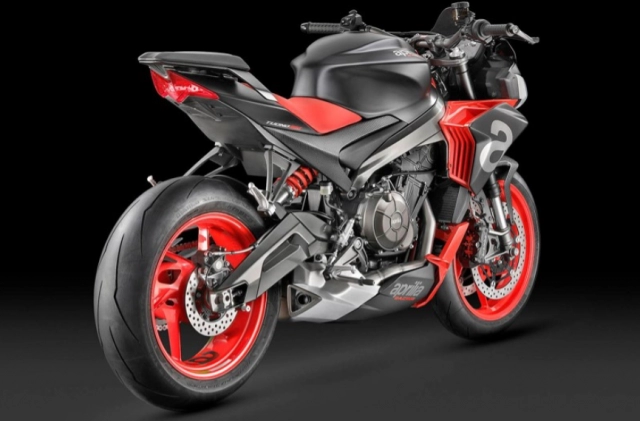 Yamaha mt-07 và aprilia tuono 660 trên bàn cân thông số