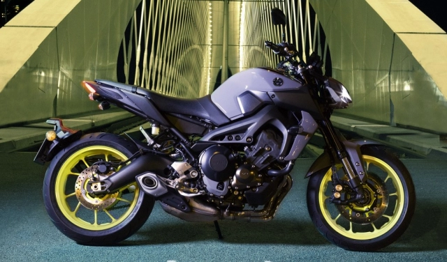 Yamaha mt-09 được nâng cấp giao diện và sức mạnh trong năm 2021