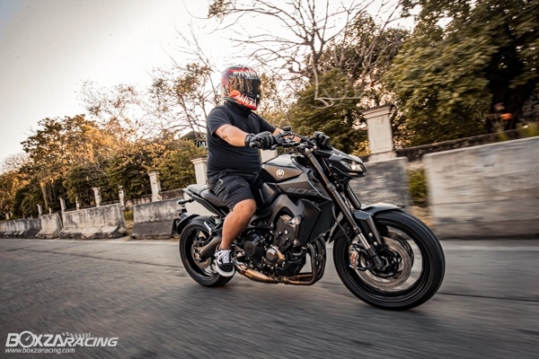 Yamaha mt-09 lột xác ngoạn mục với biệt danh sói đen