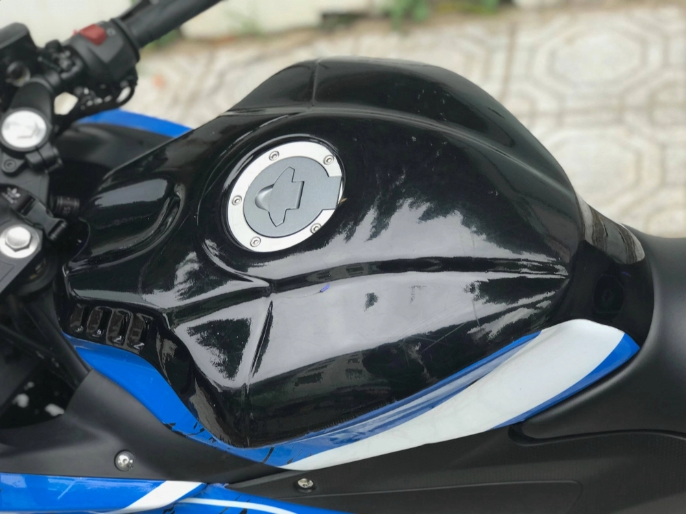 Yamaha r-3 hqcn date 2017