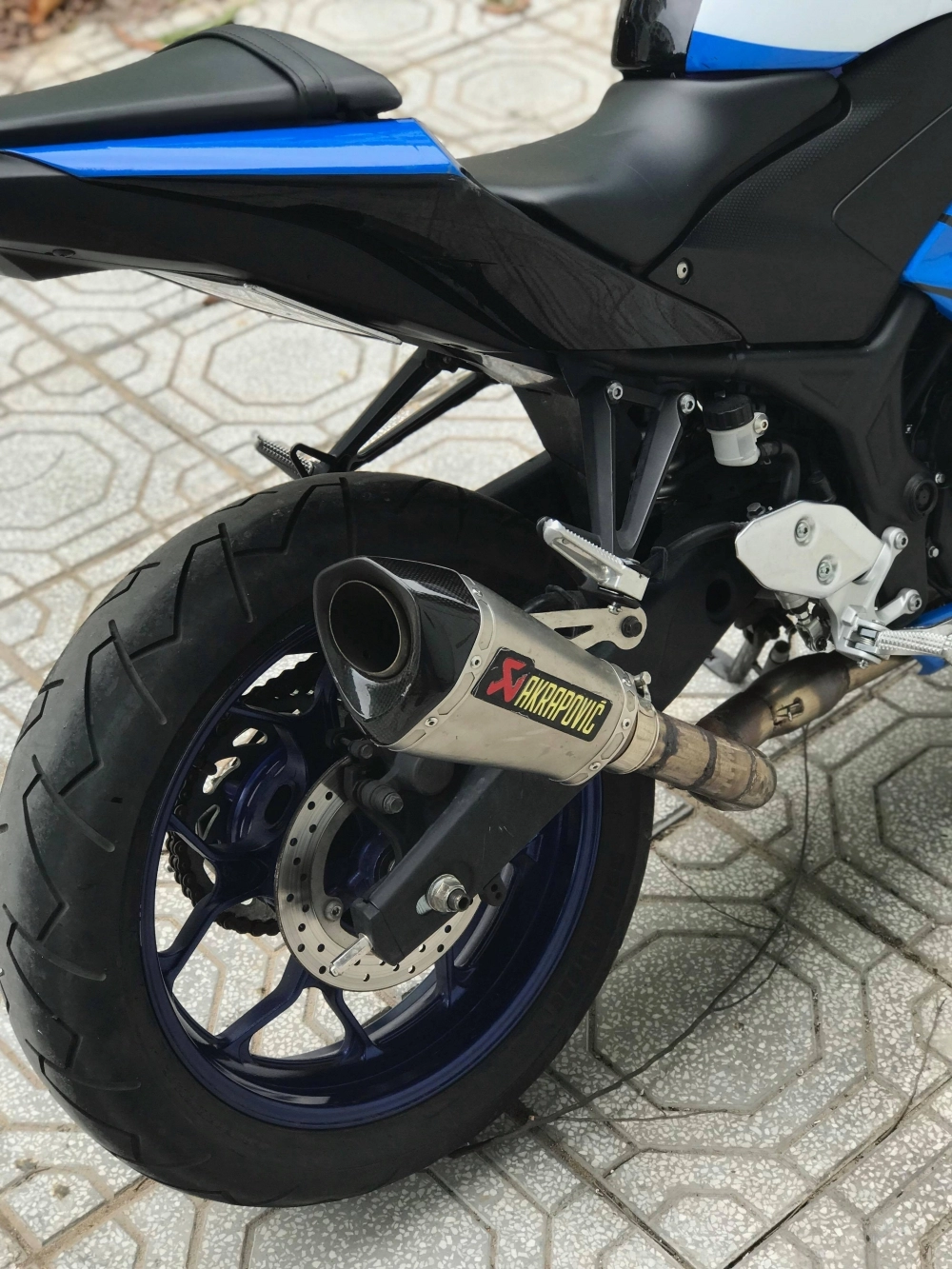 Yamaha r-3 hqcn date 2017