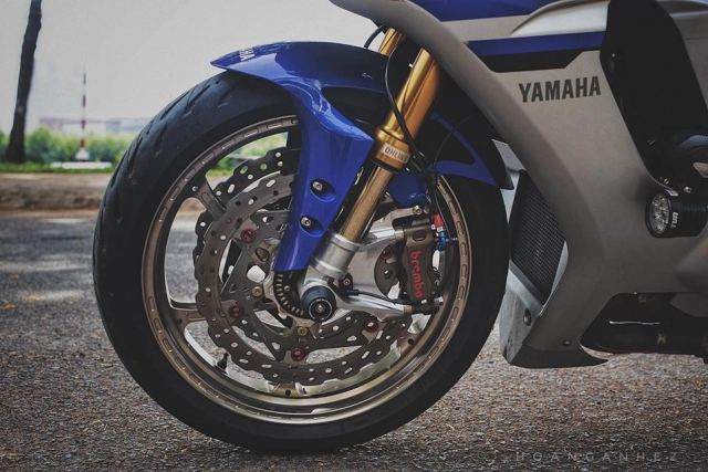 Yamaha r1 độ đỉnh điểm công nghệ trên đất việt