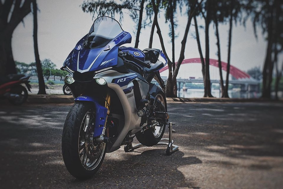 Yamaha r1 độ đỉnh điểm công nghệ trên đất việt