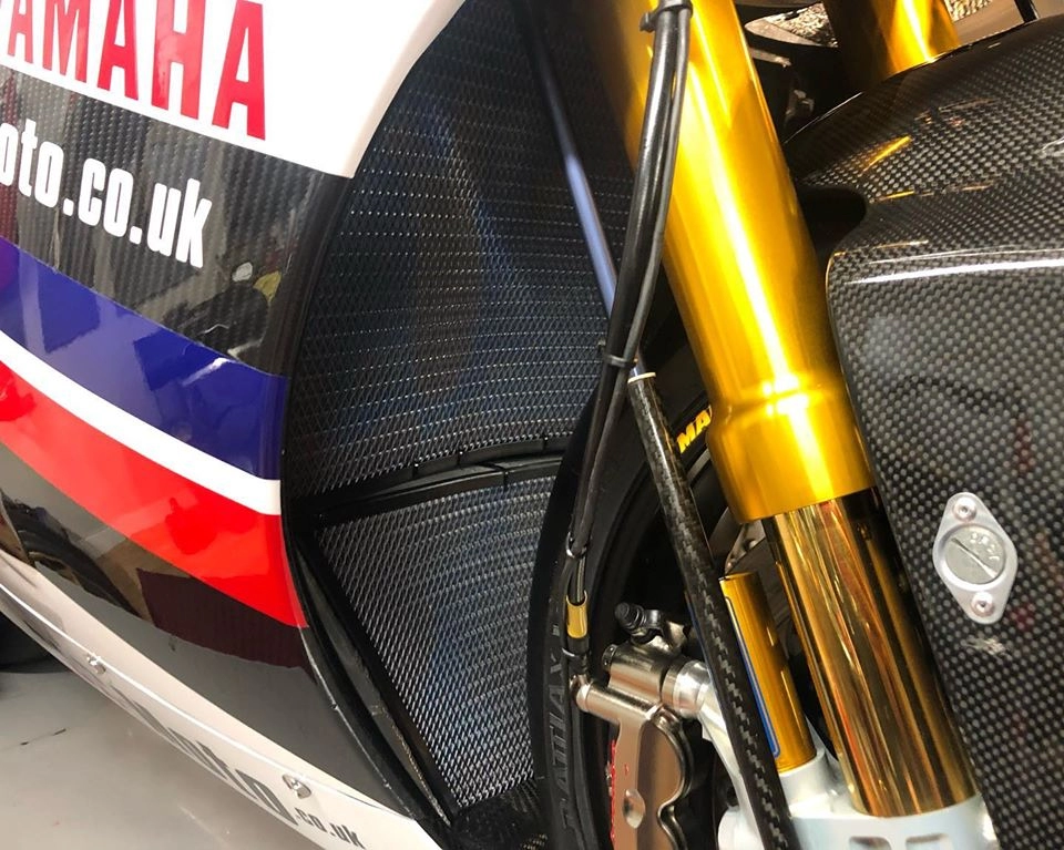 Yamaha r1 độ phong cách motogp của dean reynold