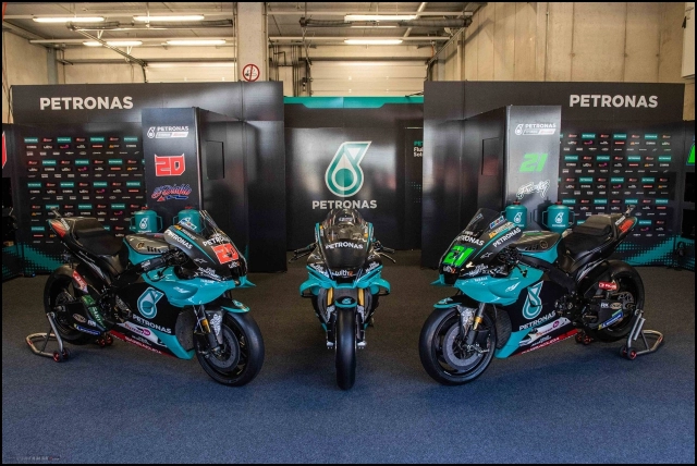 Yamaha r1 petronas srt chính thức trình làng với ngoại hình siêu cấp