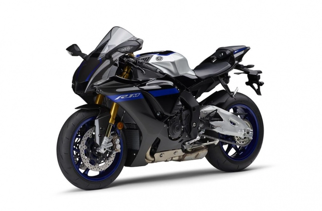 Yamaha r1 và r1m 2022 đã có giá bán tại châu á