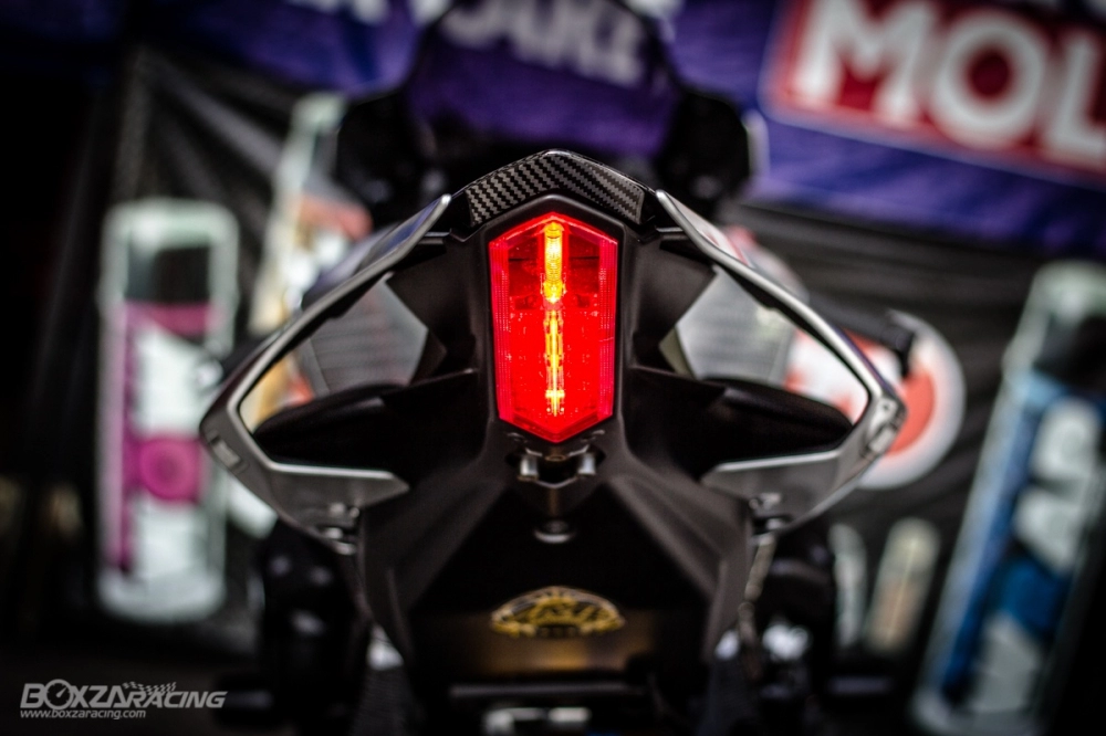 Yamaha r1m diện kiến cộng đồng pkl với diện mạo full carbon đẹp mê hồn