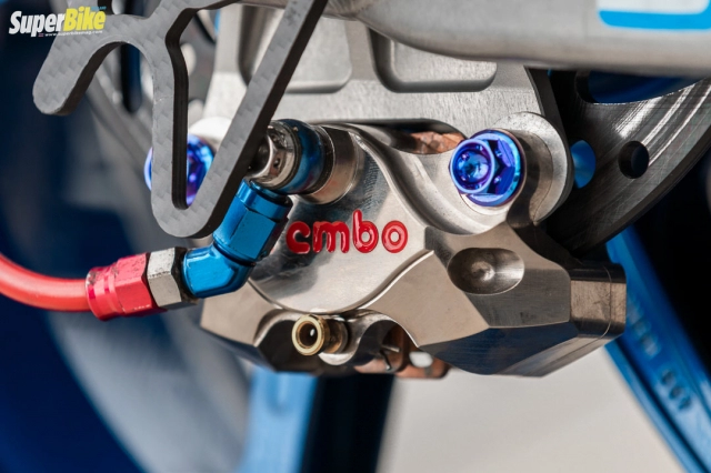 Yamaha r1m độ khét lẹ với các phụ kiện cấp motogp từ tts moto racing