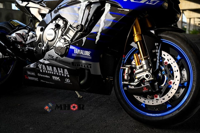 Yamaha r1m độ tàn bạo với chủ đề motogp