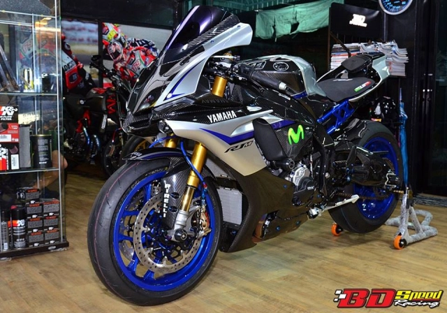 Yamaha r1m khá hấp dẫn với lối xây dựng đẳng cấp từ bd speed racing