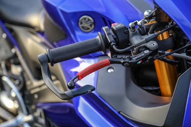 Yamaha r3 2019 độ cực shock với dàn chân oz racing hạng nặng