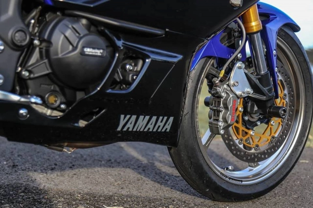 Yamaha r3 2019 độ cực shock với dàn chân oz racing hạng nặng