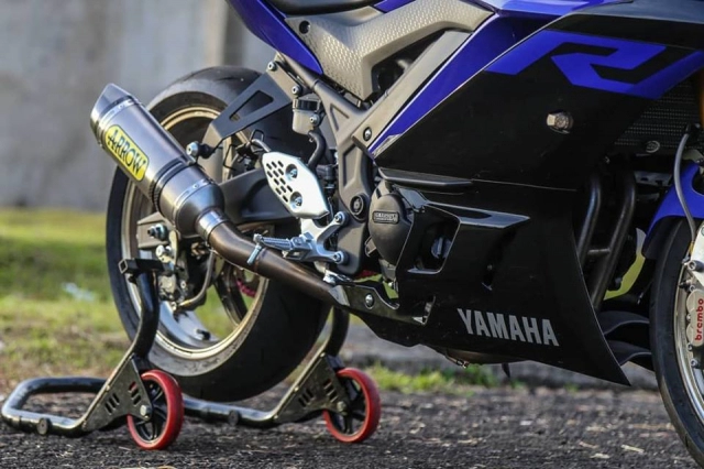 Yamaha r3 2019 độ cực shock với dàn chân oz racing hạng nặng