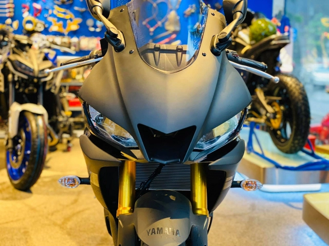 Yamaha r3 2020 nhập khẩu tư nhân có giá bán gây sốc so với r3 thế hệ cũ