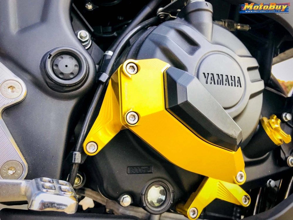 Yamaha r3 bản độ chuẩn mực với sức hút khó cưỡng từ biker đài loan