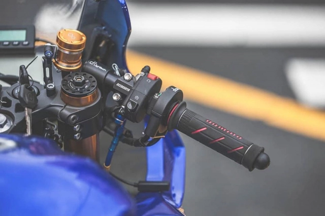 Yamaha r3 thế hệ mới độ tối tân theo phong cách đường đua