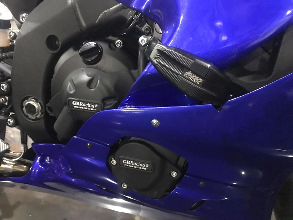 Yamaha r6 vẻ đẹp hiếu chiến qua hình thái áo đấu