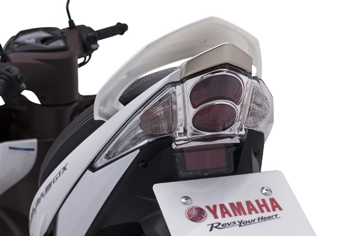  yamaha ra mắt phiên bản mới luvias fi 2014 