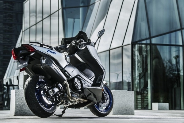 Yamaha ra mắt t-max sx sport edition bổ sung mang tính cách mạng cho phân khúc tay ga