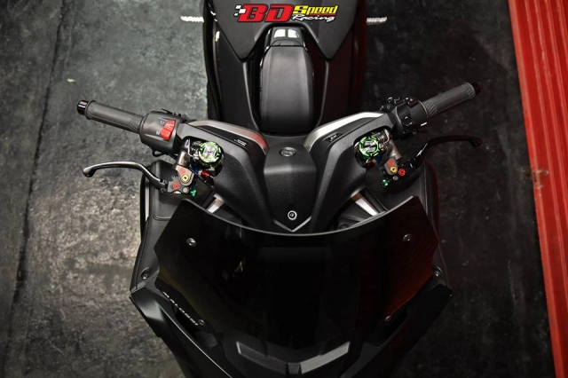 Yamaha t-max530 độ trở nên đặc sắc với dàn trang bị cực chất
